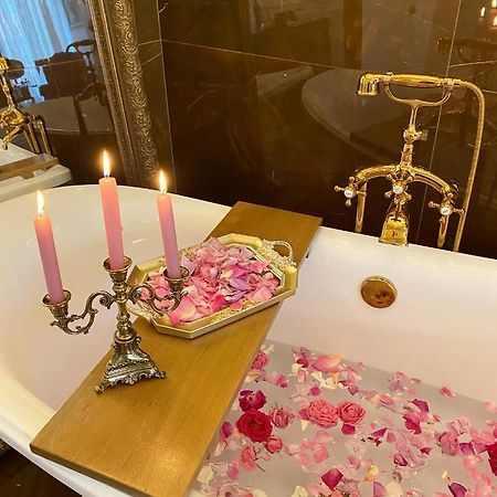 Royal Suite Korca Buitenkant foto